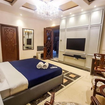 The Moira - Bed And Breakfast Kolkata Bagian luar foto